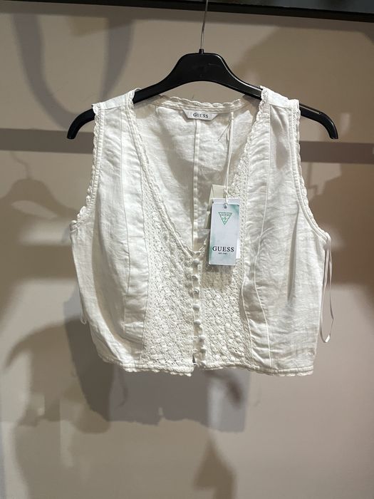 Ленен топ Guess