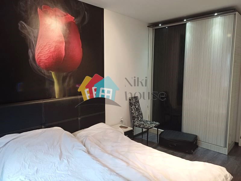 Продава се Тристаен апартамент в Варна, Аспарухово - 70 кв.м за 1958 €/кв.м - Снимка #6