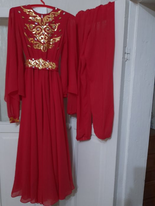 платье для танцев