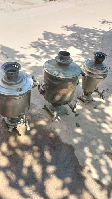 Bu 3ta samovar rasiyskiy