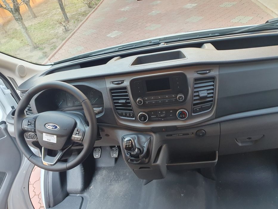 Ford Tranzit Microbuz
