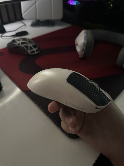 Игровая мышка Logitech superlight 1