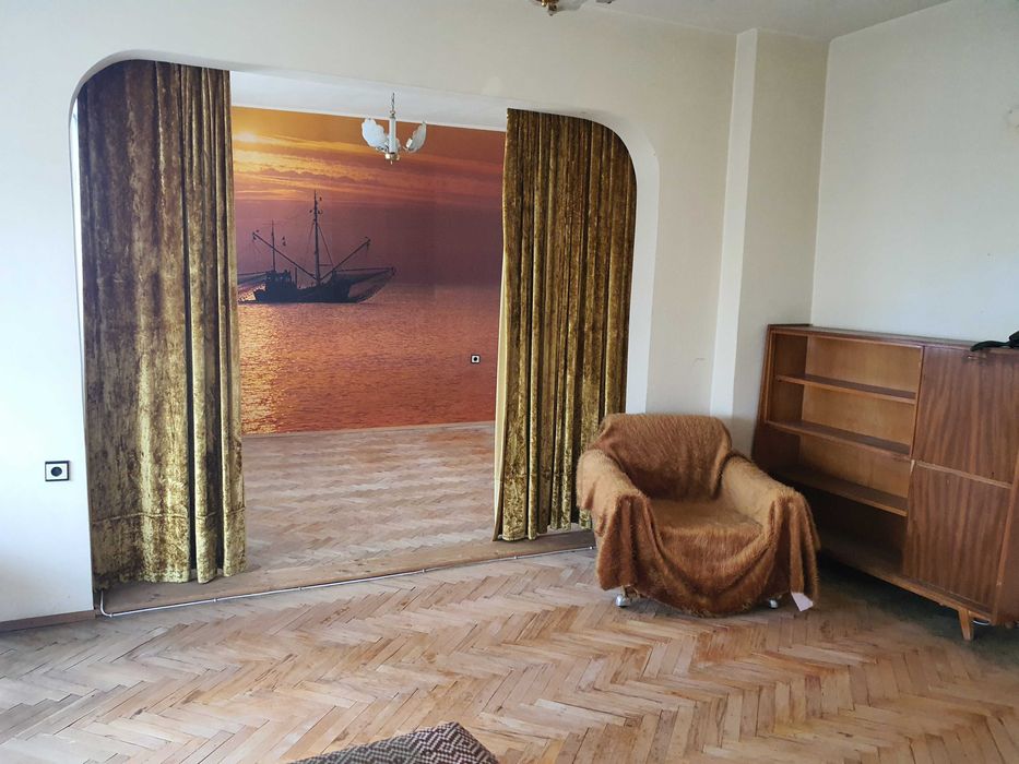 Продава се Четиристаен апартамент в Стара Загора, Център - 86 кв.м за 1140 €/кв.м - Снимка #3