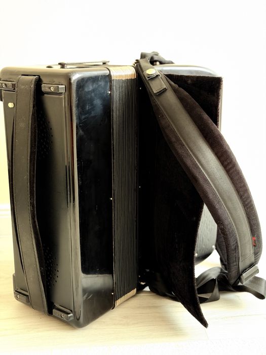 Бесқатар баян сатылады