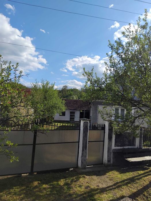 Casă de vânzare în Derna