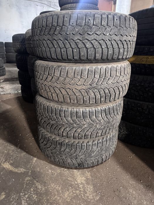 Шины  225/55/17  215/55/17