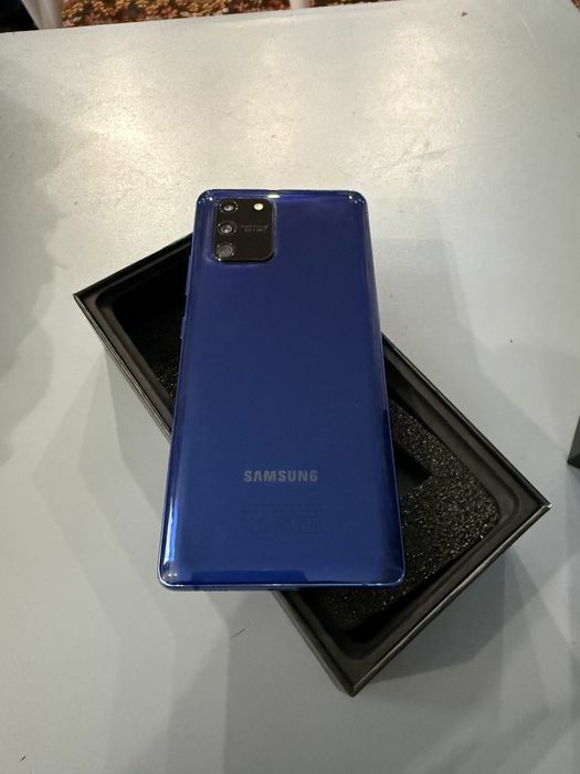 Samsung Galaxy s10 lite