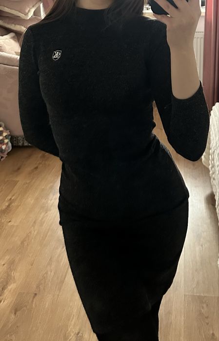 Платье Calvin Klein