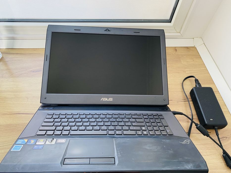 Laptop ASUS G73JW