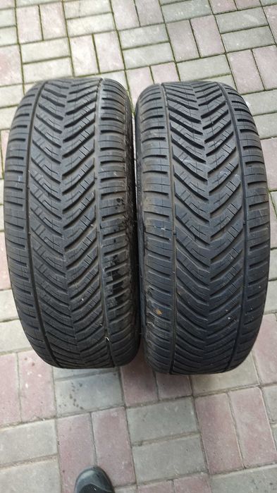 Jante 16”cu anvelope 205/60/R16, sau jante cu anvelope 205/55/17