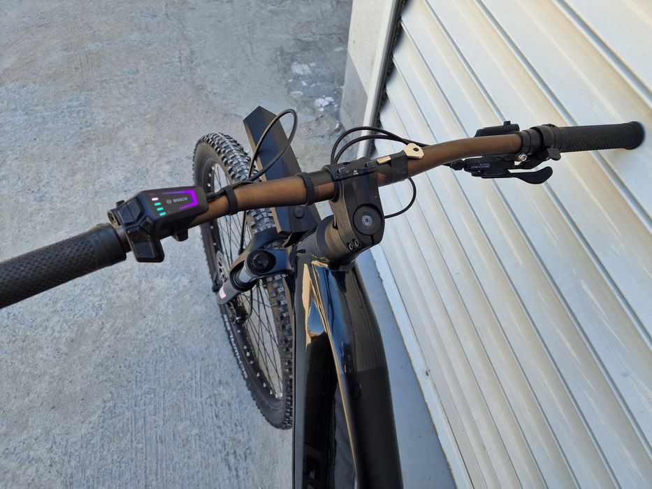 Продавам Cube Reaction Hybrid One 750