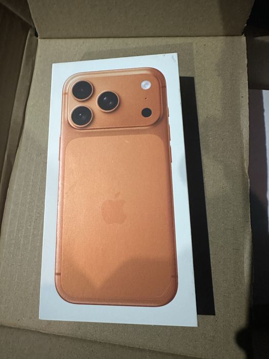 Айфон 17 Про е-сим