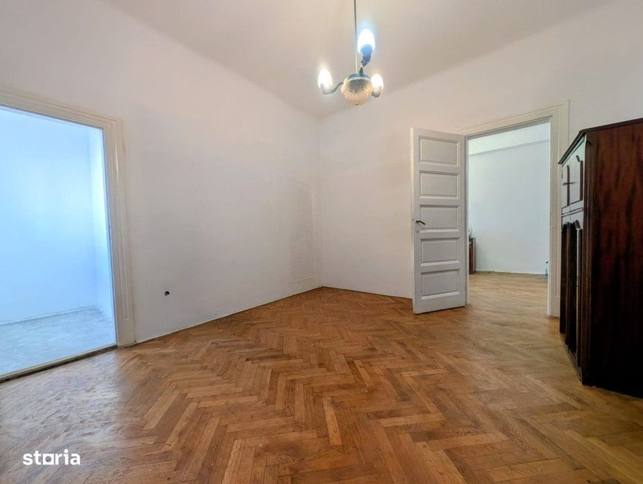 Casa Centru Oradea - singur in curte