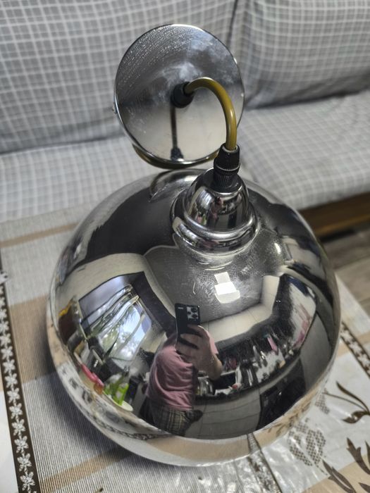 Люстра зеркальный шар