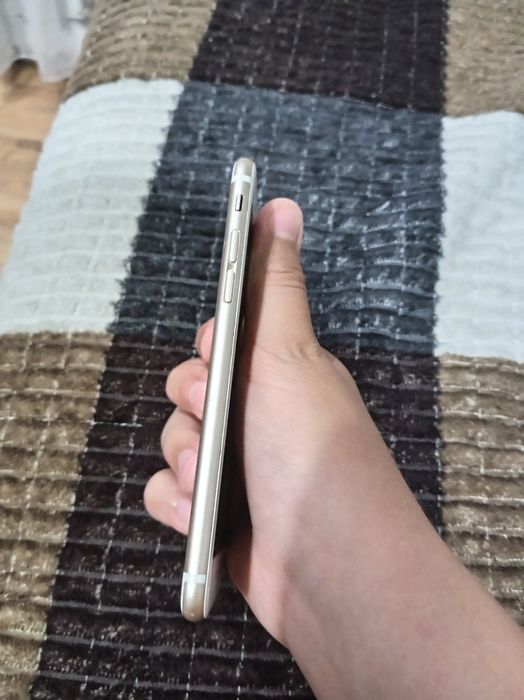 Продам iphone 6s