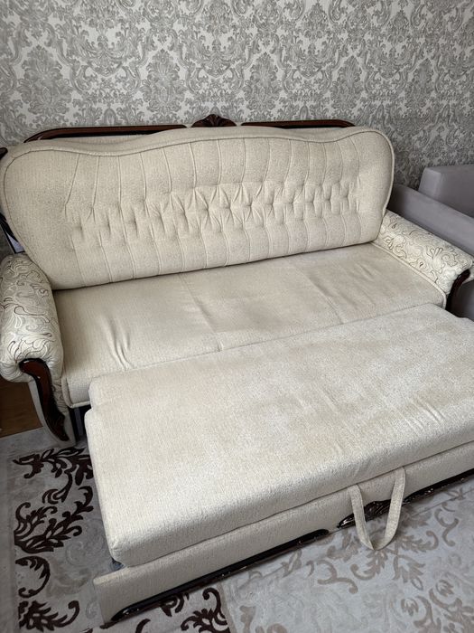 Диван раскладной и кресло