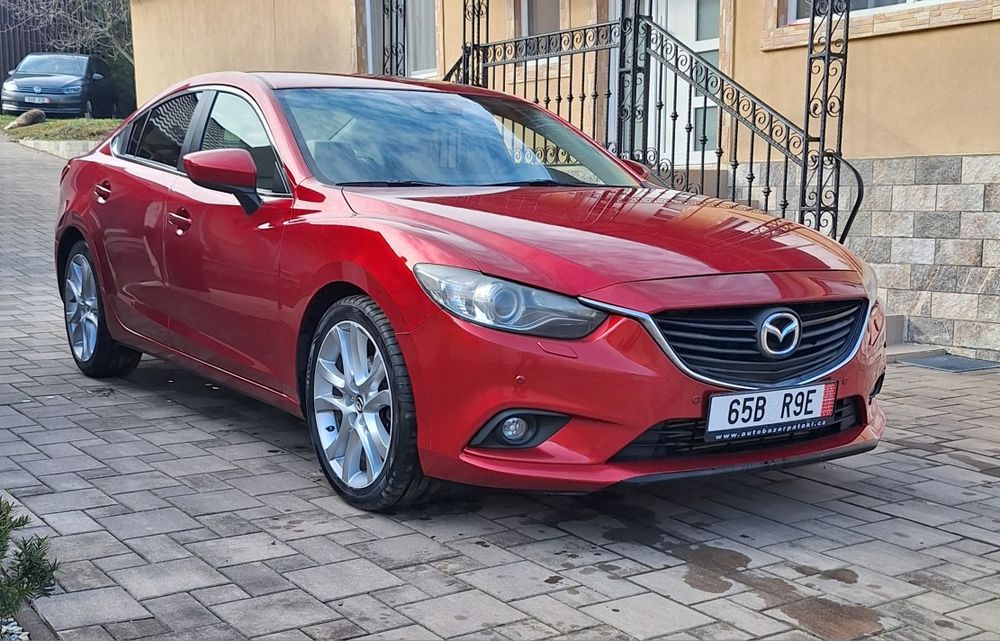 Mazda 6 / 2013 DIESEL 175 CP / Line Assist / Keylees go +