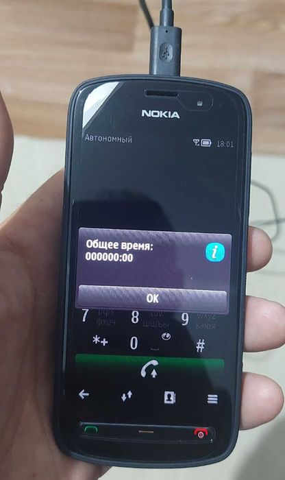Nokia 808 оригинал в новом состоянии