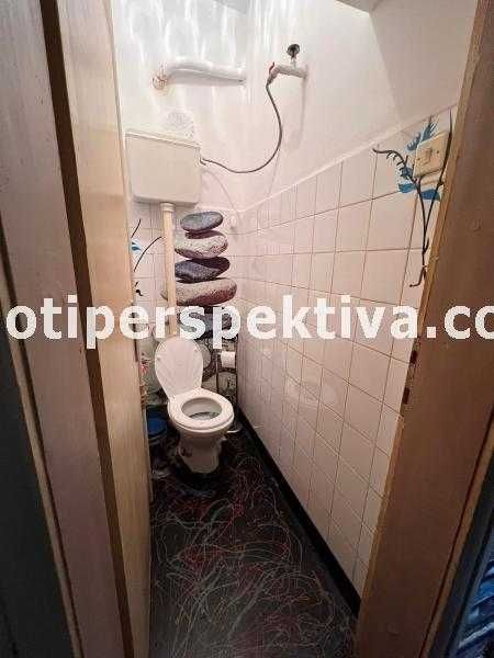 Продава се Тристаен апартамент в Пловдив, Христо Смирненски - 84 кв.м за 1822 €/кв.м - Снимка #9