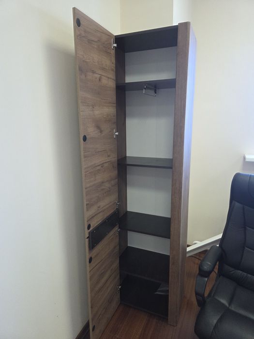 Продам офисную мебель