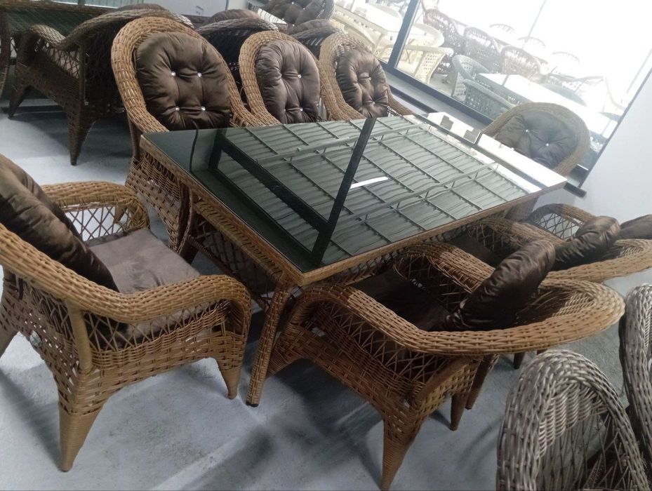 Ratan stol stullar olami