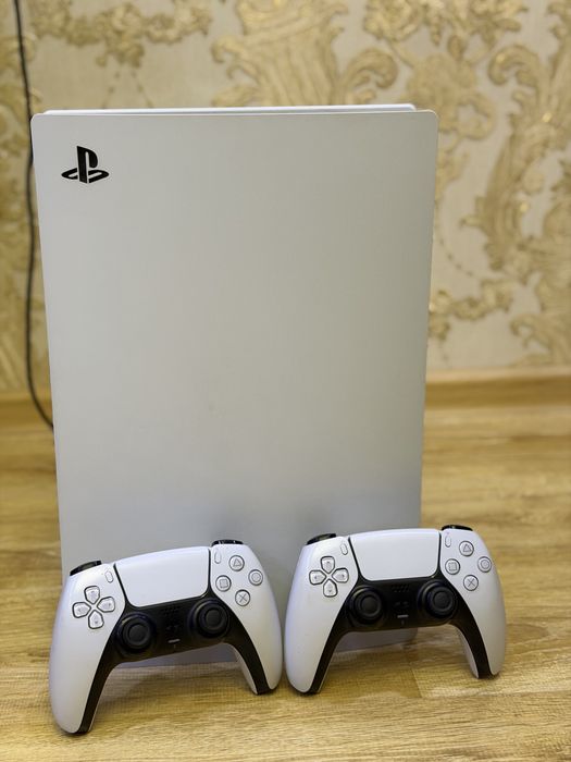 Sony PlayStation 5 825GB