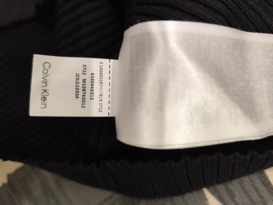 Calvin Klein jeans рипс рокля M/L размер