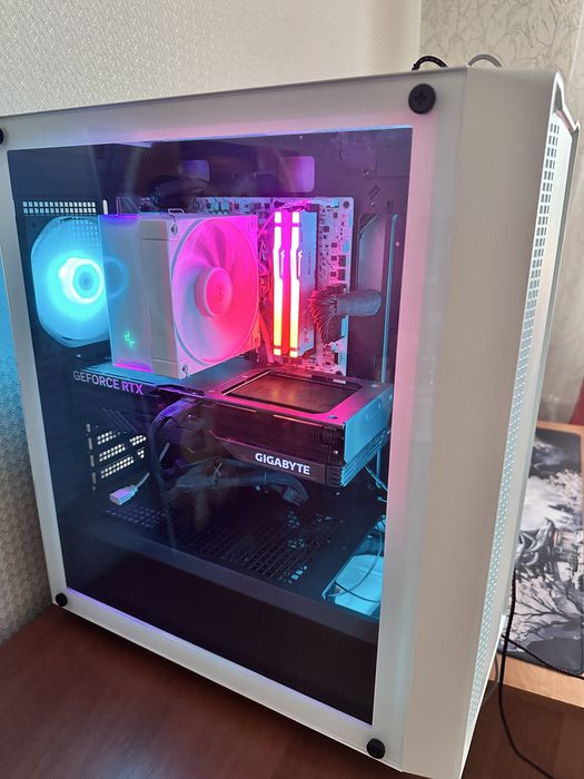 Продам мощный игровой компьютер