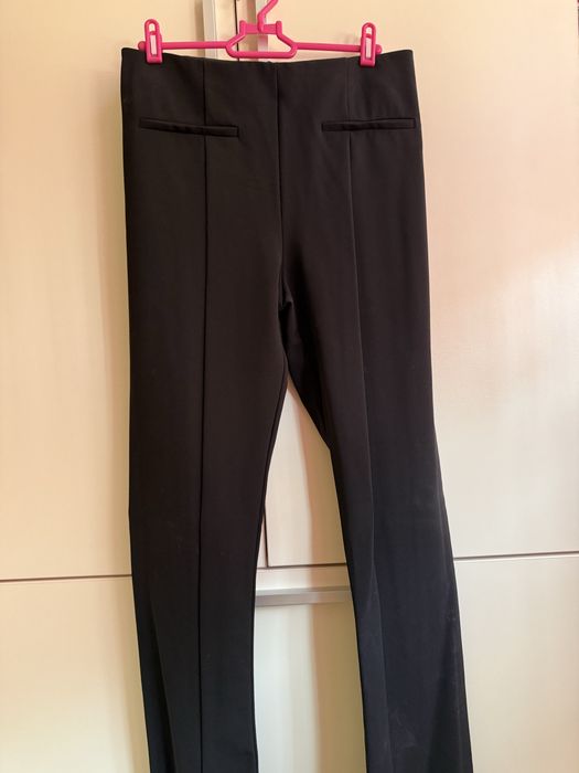 Черен панталон Zara