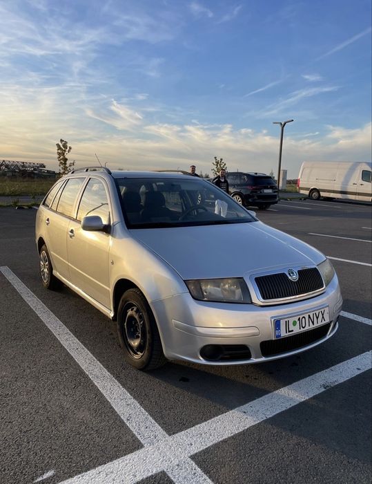 Skoda Fabia break, motor 1.2 benzină, An 2003, 250.000 KM.  Ac funcțional !