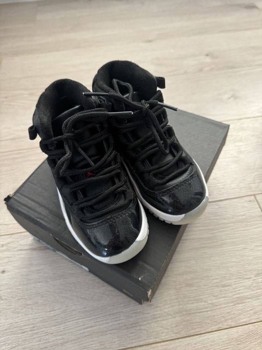 Детские кроссовки jordan