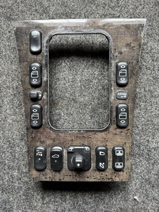 Средняя консоль w210