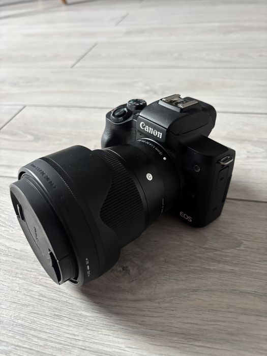 Canon M50 + Sigma 16mm f1.4