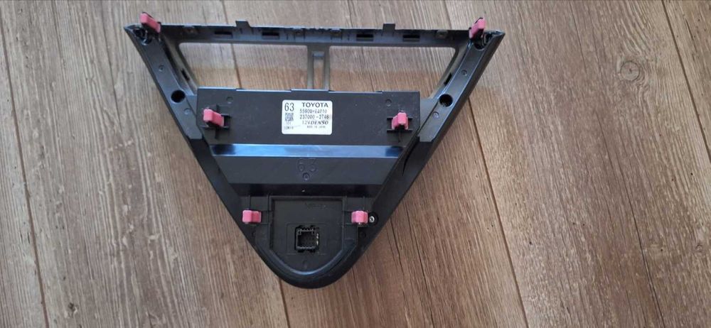 Контролен панел  Климатик  за Toyota IQ