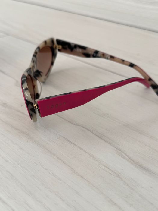 Слънчеви очила VOGUE