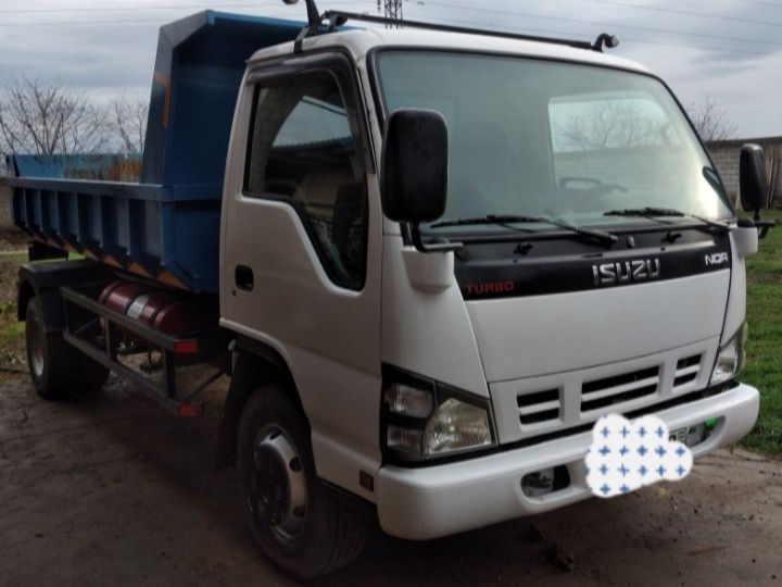 Isuzu samasval  sotiladi