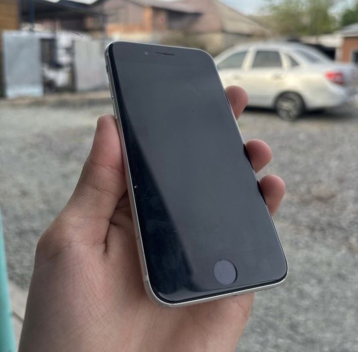 Apple IPhone SE 2020