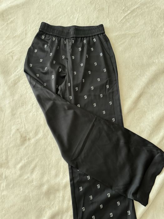 Дамски панталон с камъни