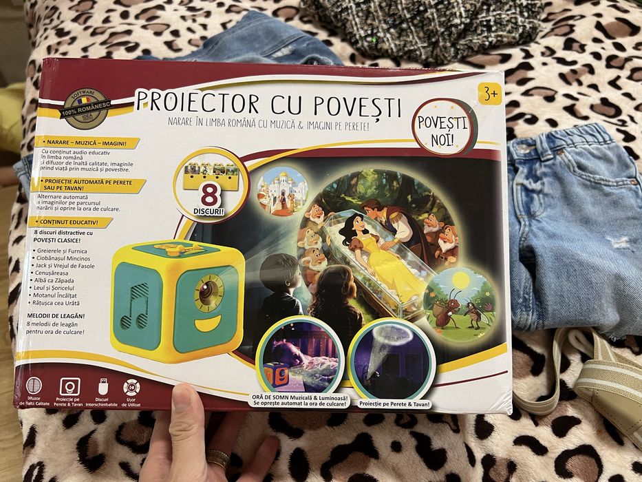 Proiector cu povesti