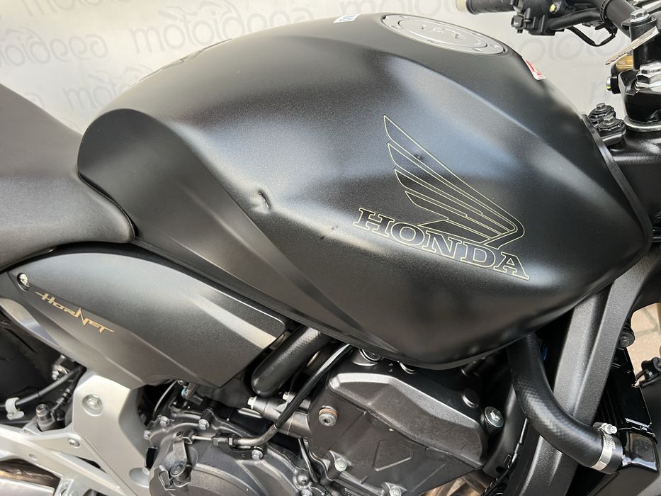 Motoideea vinde HONDA  HORNET 600 2012 Rate Garanție