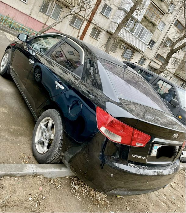 Продам автомобиль киа