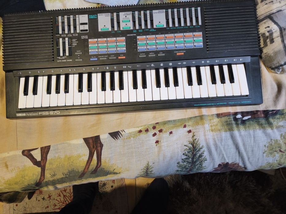 Yamaha Pss 570, orgă electronică