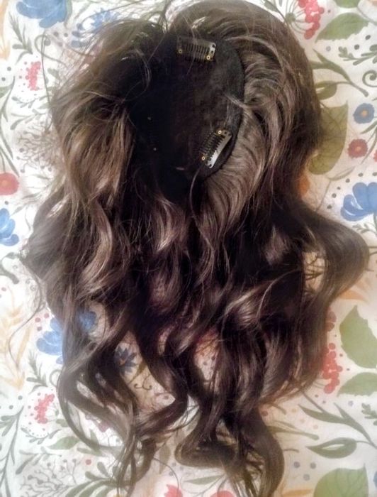 Кафяво тупе / топер с бретон на вълни