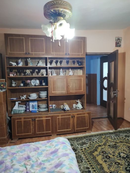Vand Casa cu etaj