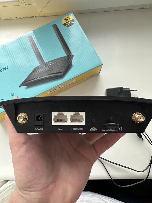 Wi-Fi роутер TP-LINK TL-MR100