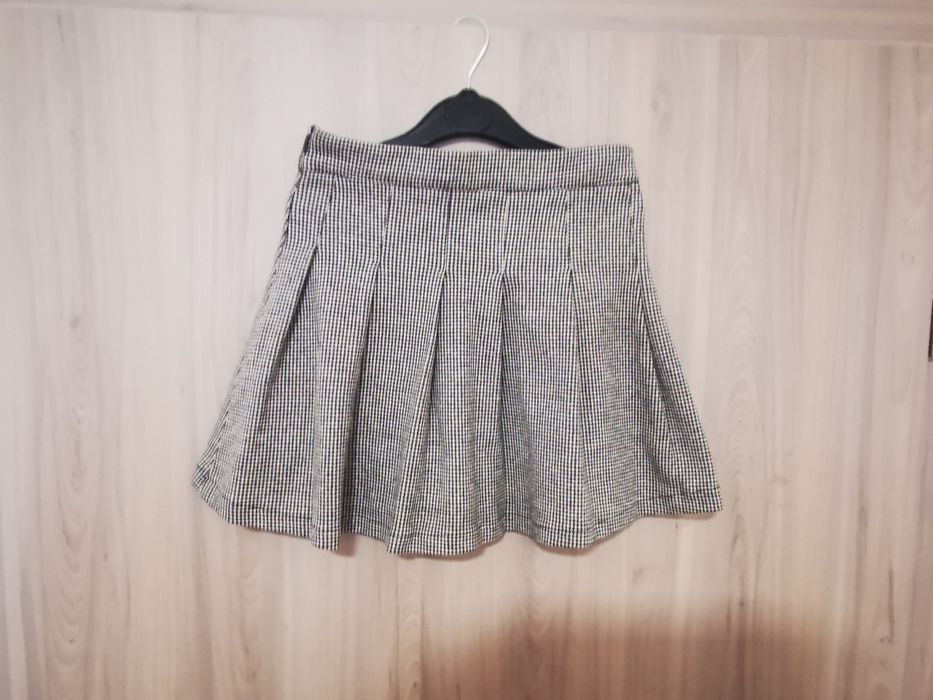 Fuste Next și Zara 7-8 ani