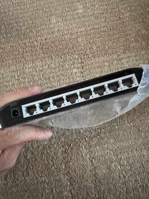 Switch маршрутизатор TP-Link