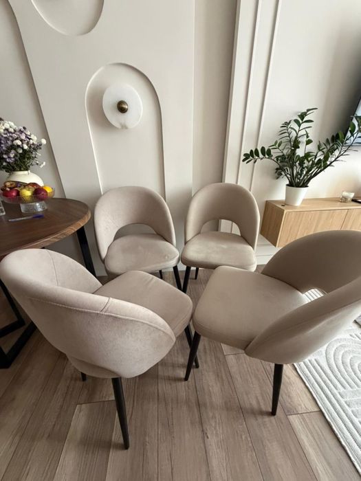 Продам стулья для кухни