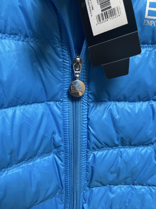 EA7 Emporio Armani -Light Down Jacket -  НОВО преходно яке S/ Оригинал