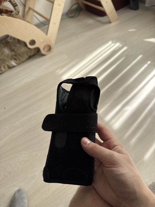 Бандаж или лангетка